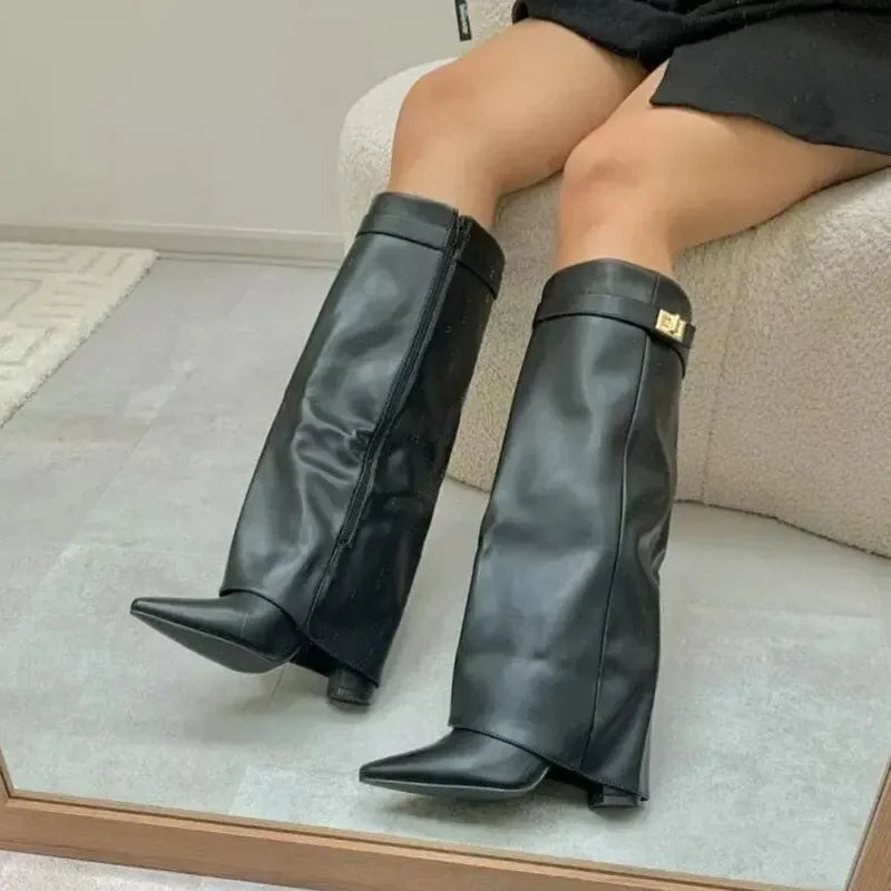 SHARK BOOTS