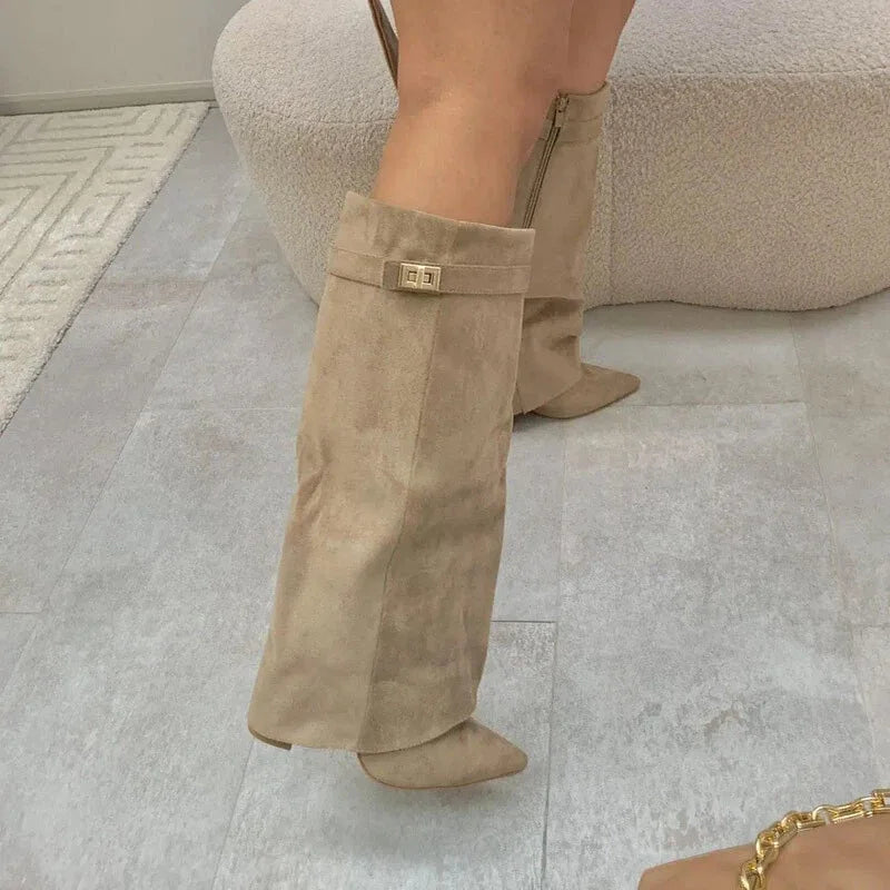 SHARK BOOTS